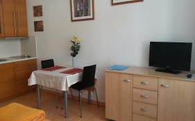 Aparthotel City 5
